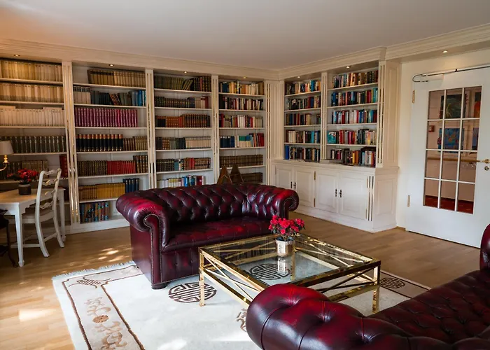 Newlivinghome Residenzhotel Aparthotel 4*