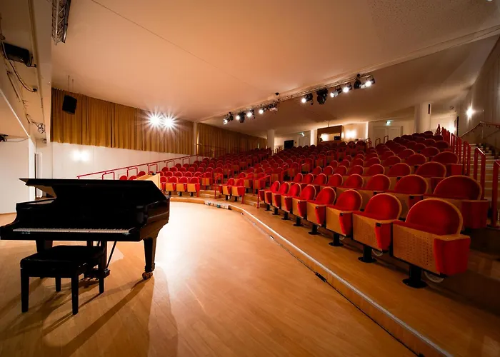 Newlivinghome Residenzhotel Aparthotel 4*