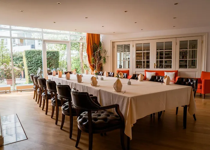Aparthotel Newlivinghome Residenzhotel 4*