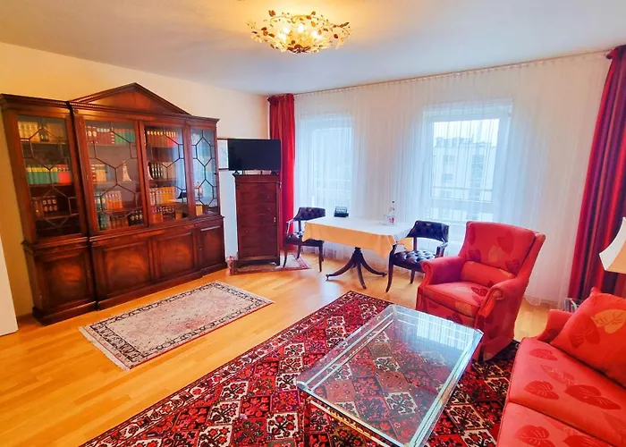 Newlivinghome Residenzhotel 4*