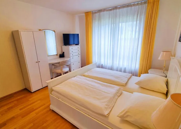 Aparthotel Newlivinghome Residenzhotel 4*