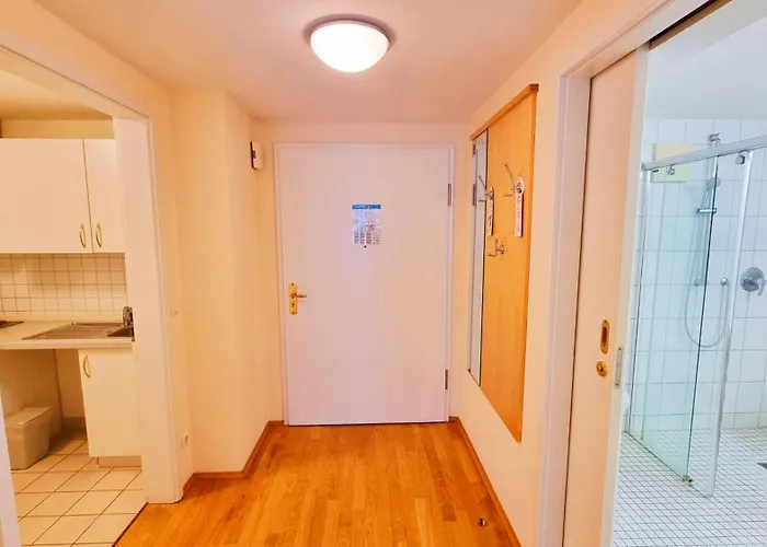 Newlivinghome Residenzhotel 4*