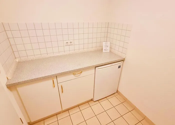 Aparthotel Newlivinghome Residenzhotel 4*