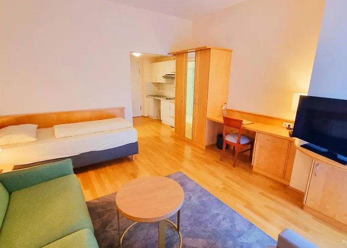 Newlivinghome Residenzhotel Aparthotel